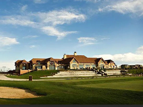 27249 E Nova Cir, Aurora, CO 80016