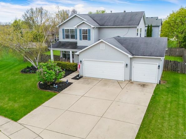3112 Almond Ln, McHenry, IL 60051