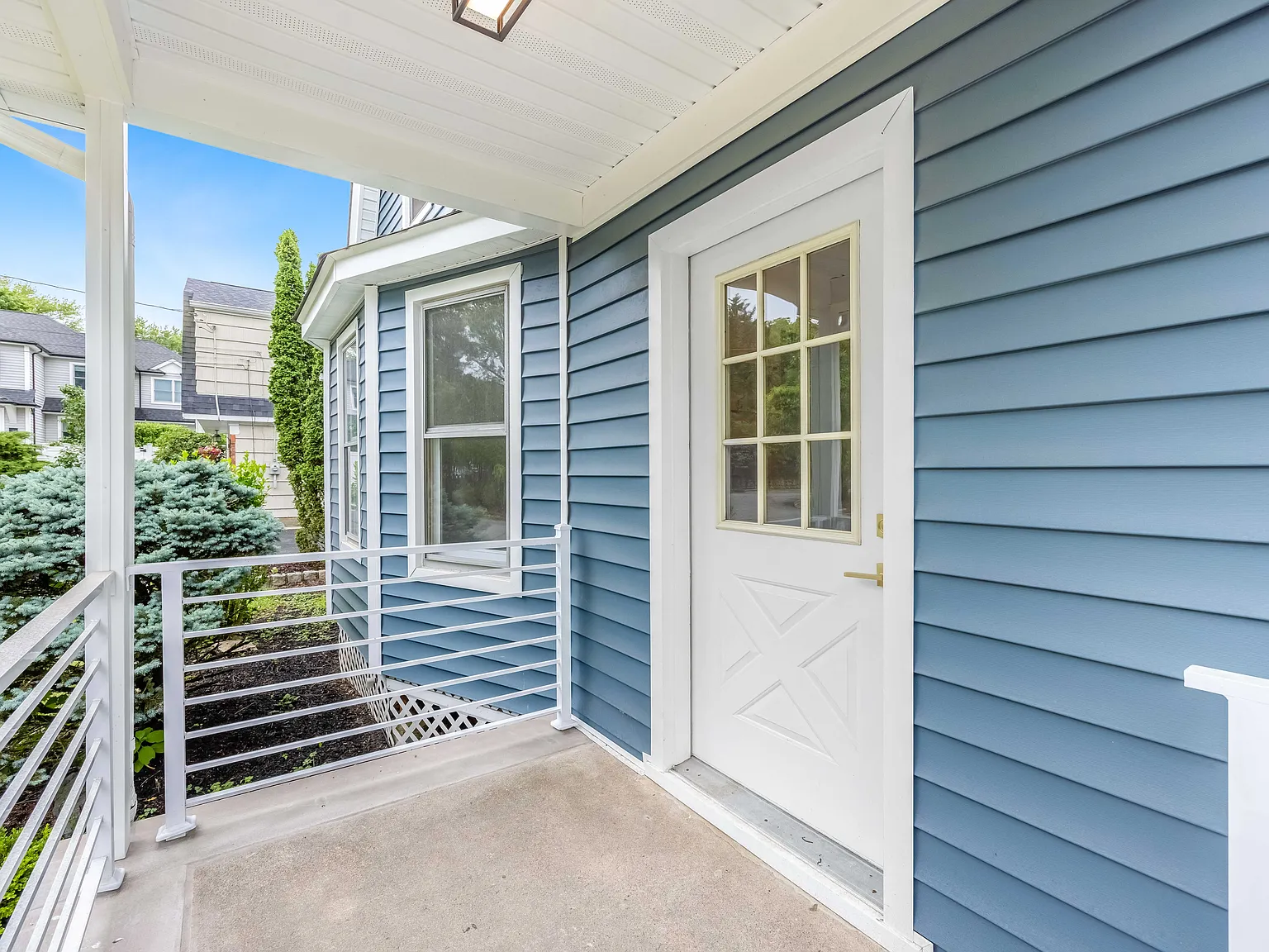 4 bed, 2.5 bath, $4,950 — Photo 2