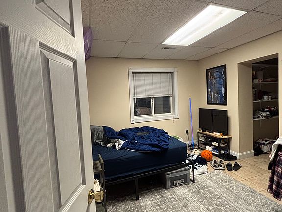 5th image of 1001 Bertrand St APT B