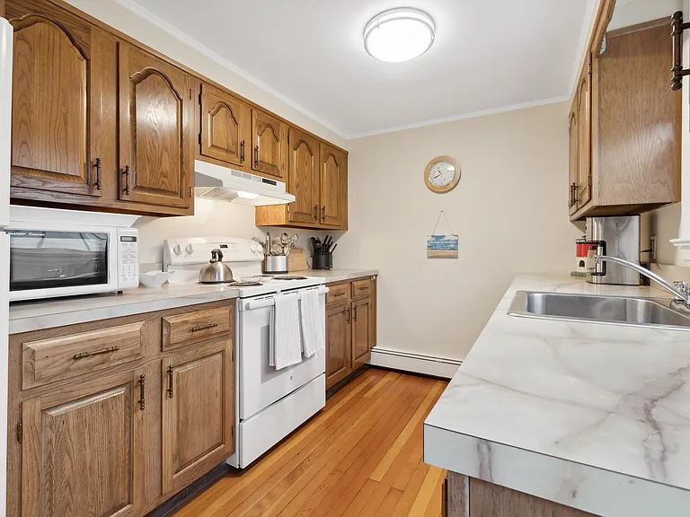 220 Fiddler Ln — Photo 8