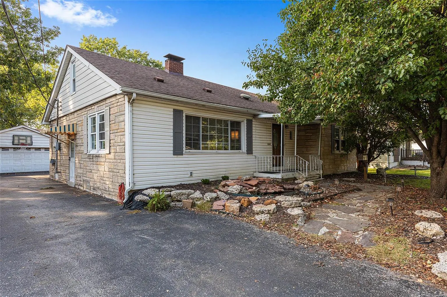 3333 Johnson Rd photo 1