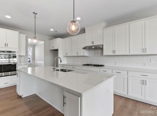 3220 Kintore Ln, Concord, NC 28027