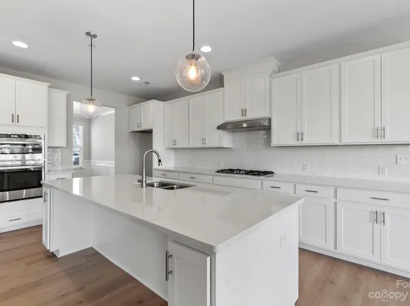 3220 Kintore Ln, Concord, NC 28027