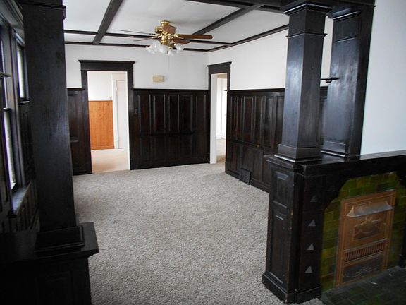 4th image of 1309 W 8th St Floor 2