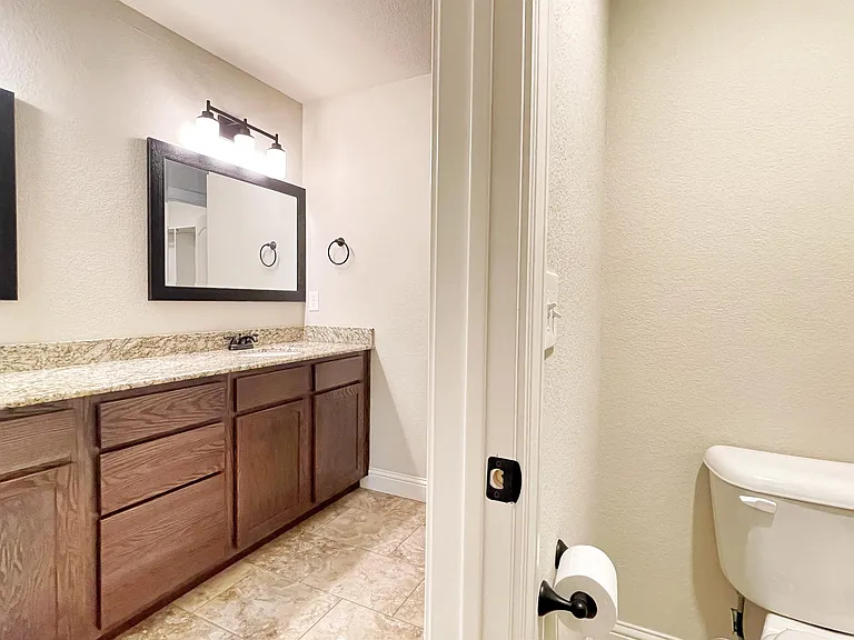 531 Captain Reid Ln — Photo 26