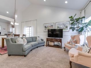 10714 S Ozarks Dr, South Jordan, UT 84009