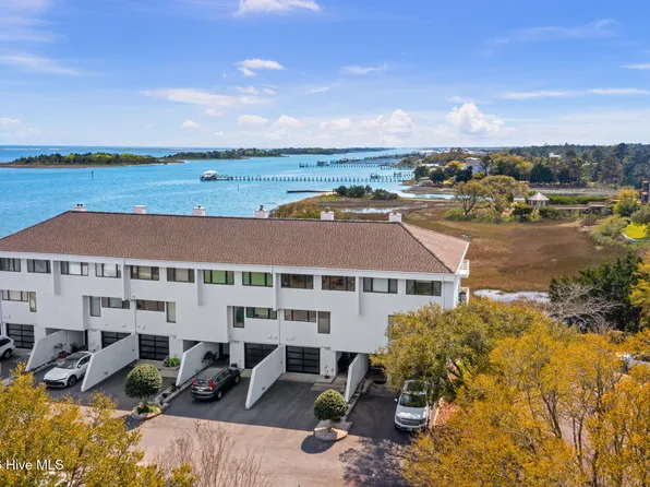 5410 Marina Club Drive, Wilmington, NC 28409