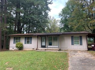 744 Kennesaw Dr, Forest Park, GA 30297