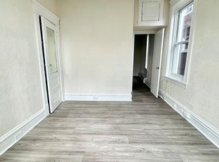 5040 Walnut Street, Philadelphia, PA 19139