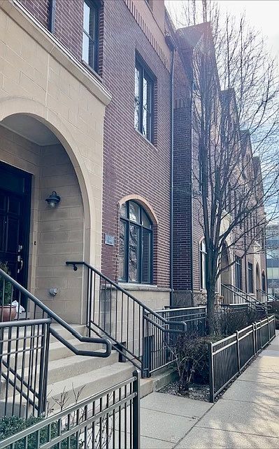 1st image of 182 N Marion St