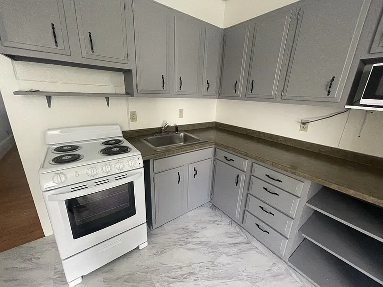 88 Cooke St #7 — Photo 13