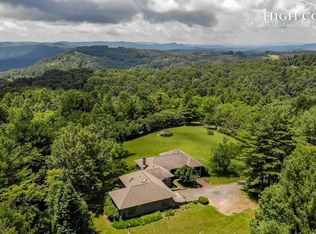 931 Don Bare Rd, Jefferson, NC 28640