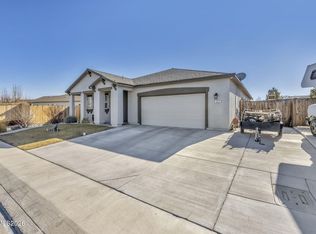 227 Red Oak Dr, Fernley, NV 89408