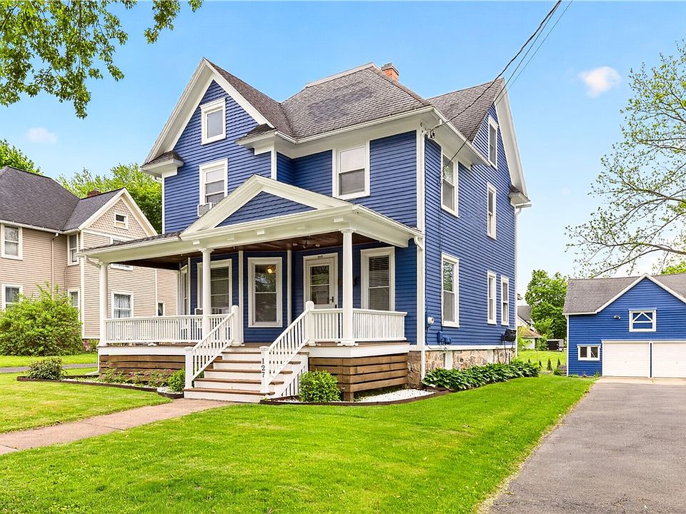 1st image of 127 Bartle Ave