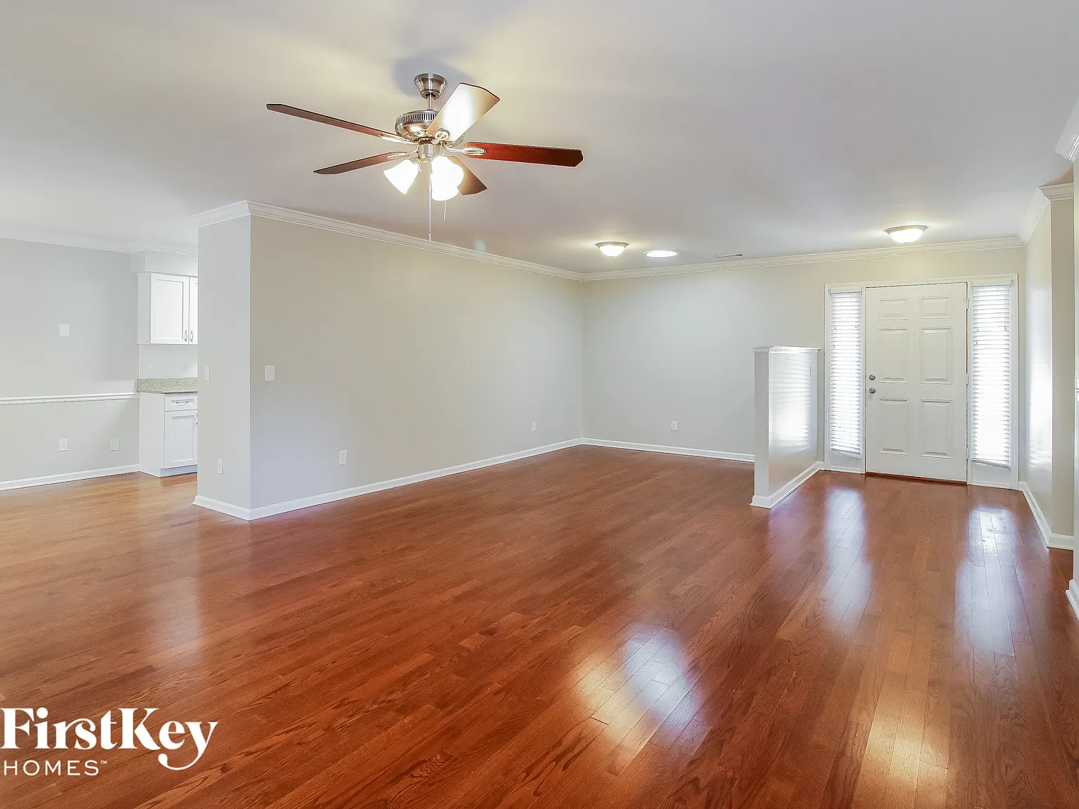 3 bed, 2.0 bath, 1506 sqft, $2,335 — Photo 2