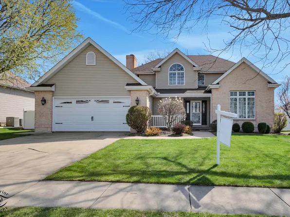 586 Jeremy Dr, Bourbonnais, IL 60914