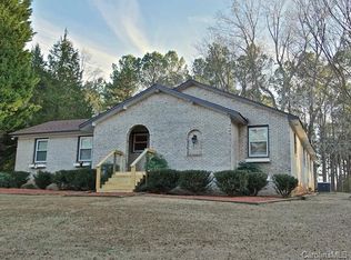 95 Shadowbrook Rd, Mount Holly, NC 28120