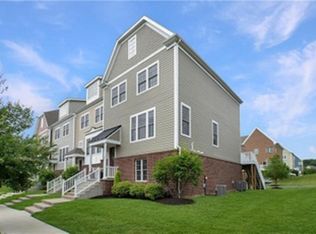 288 Venango Trl, Mars, PA 16046