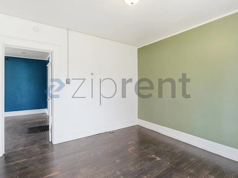 423 Mill St #423 MILL ST — Photo 13