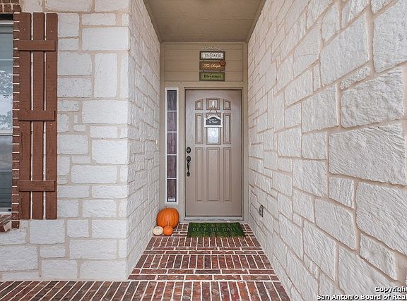 2nd image of 26223 Lost Creek Way