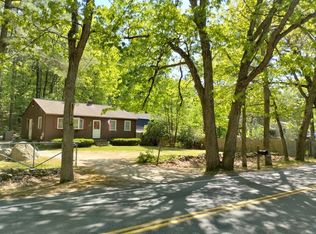 80 Forge Village Rd, Groton, MA 01450