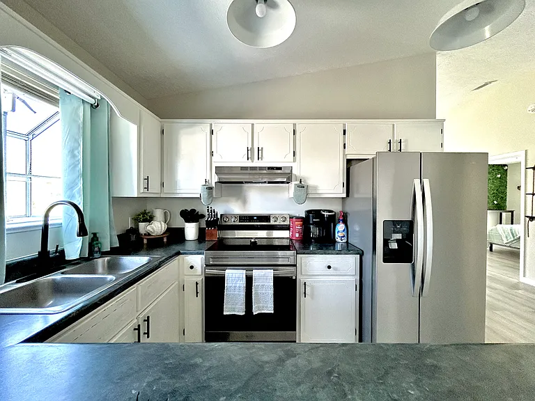 1823 High Ave — Photo 4