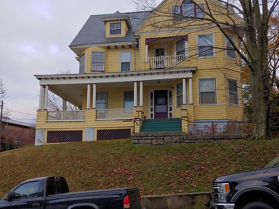 543 June Street on the corner of Lincoln Avenue and Jen Street in the highlands