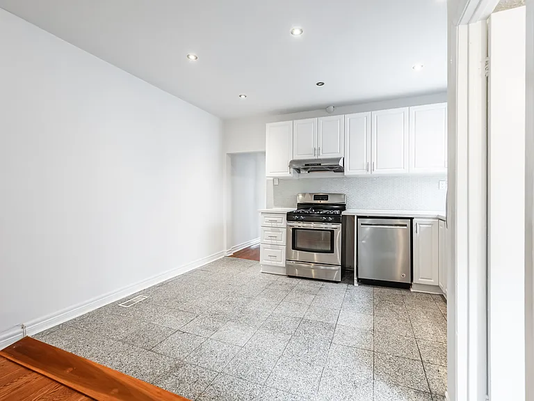 482 Whitmore Ave — Photo 13