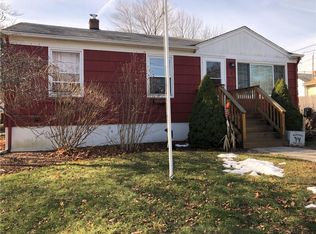 2 Green Ave, Smithfield, RI 02917