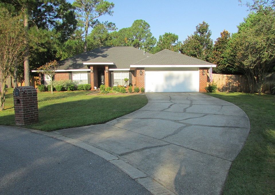 driveway/garage