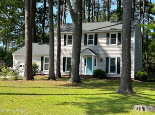 2106 Horse Shoe Bnd, Trent Woods, NC 28562