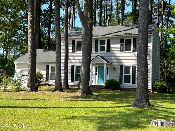 2106 Horse Shoe Bend, Trent Woods, NC 28562