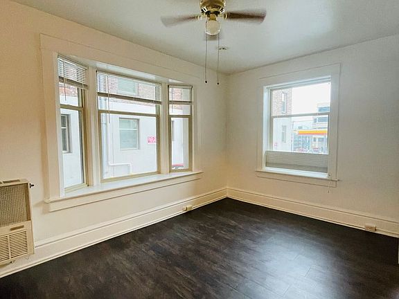 2nd image of 107 1st Ave N #112