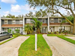 1213 Abbey Crescent Ln, Clearwater, FL 33759