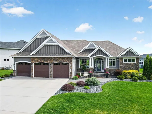 10302 Oregon Ave N, Brooklyn Park, MN 55445