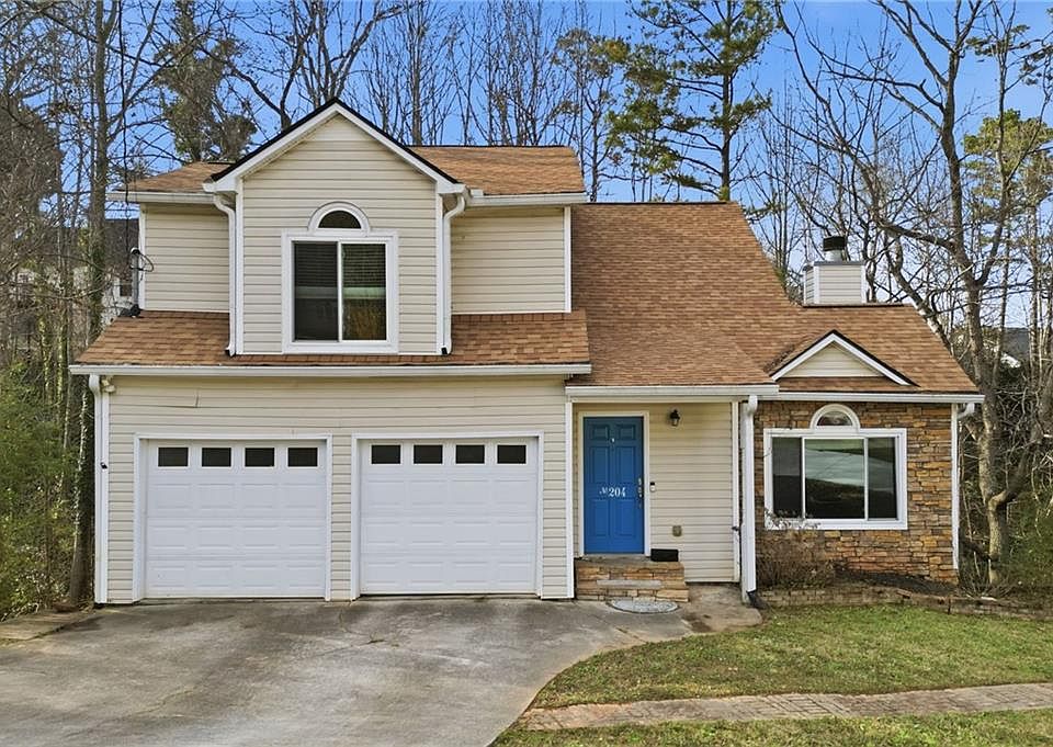 1st image of 204 Hillcrest Rdg