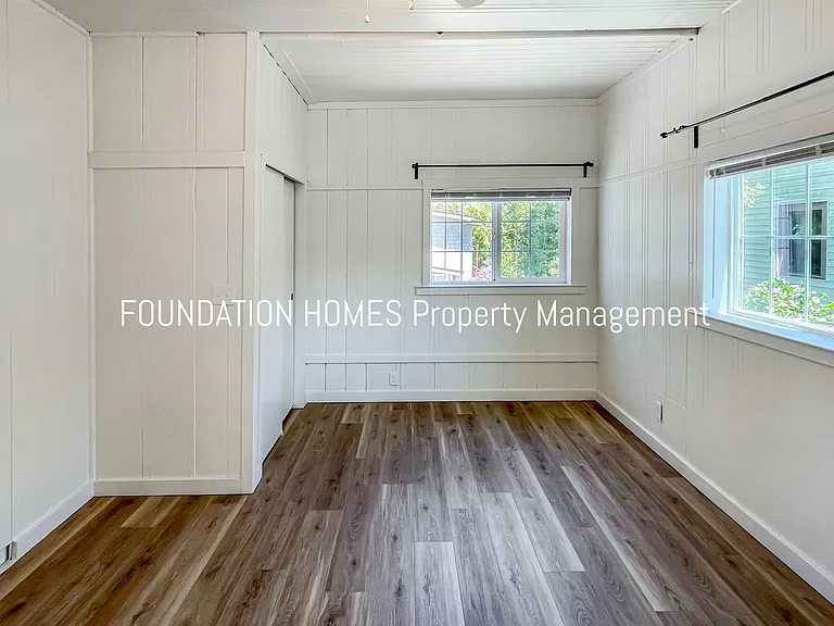 104A Palm Ave — Photo 5