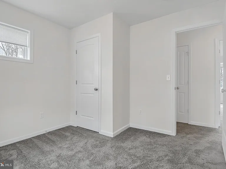 2607 Maplewood Cir — Photo 22