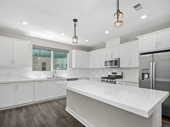 1951 Pavilion Ln, Chula Vista, CA 91915
