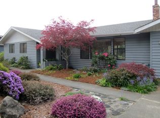 123 Madrona Ter, Sequim, WA 98382