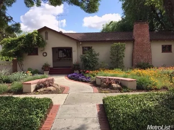 527 Adams Ave, Los Banos, CA 93635