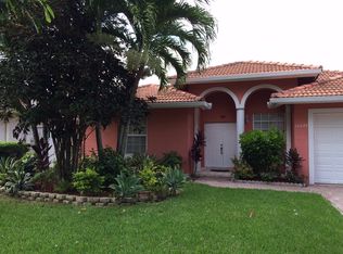 16049 SW 103rd Ln, Miami, FL 33196