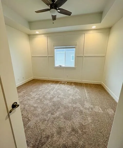 467 Huckleberry Ln — Photo 13