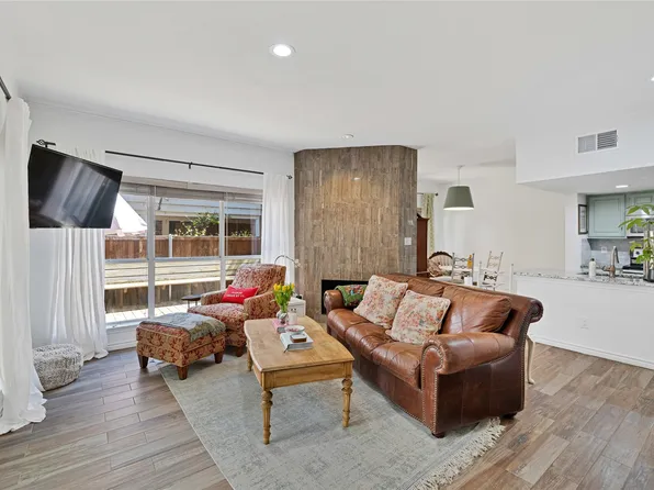 7151 Gaston Ave APT 701, Dallas, TX 75214