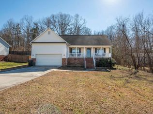 522 Paul Kennedy Rd, Thomasville, NC 27360