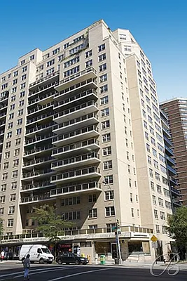 Sold by Bellmarc Realty | media 15