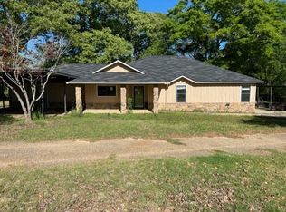 20734 Leonard Rd, Opp, AL 36467