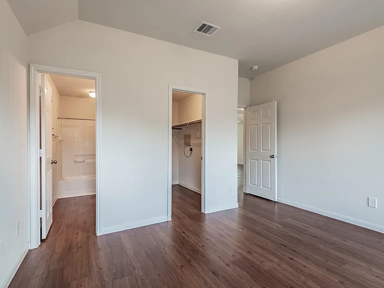 14942 Hidalgo Valley Ln — Photo 12
