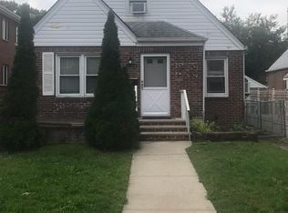 6044 255th St, Flushing, NY 11362
